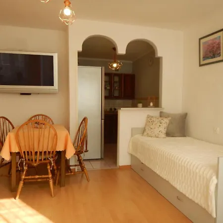 Daire Apartament Piastowska Kamienna Gora