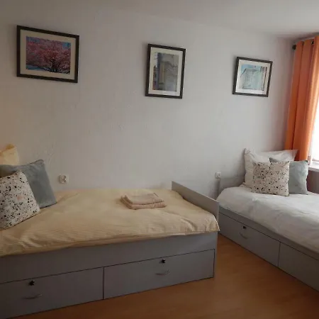 Apartament Piastowska Daire